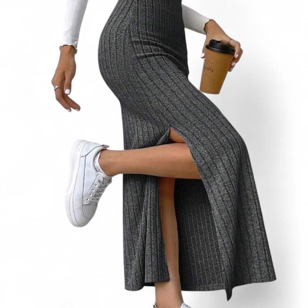 Grey Ribbed Wool Material Skirt